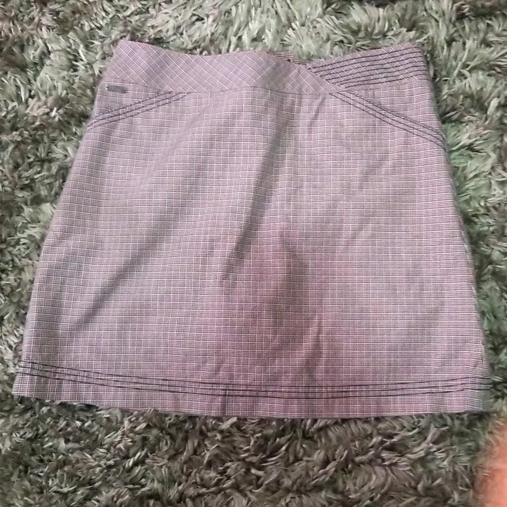 Cutter & Buck Checkered Skorts size 6